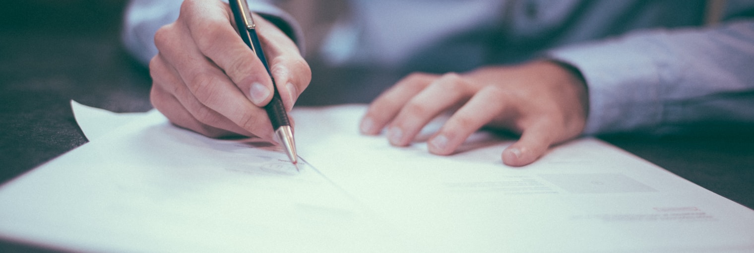 No long-term contracts